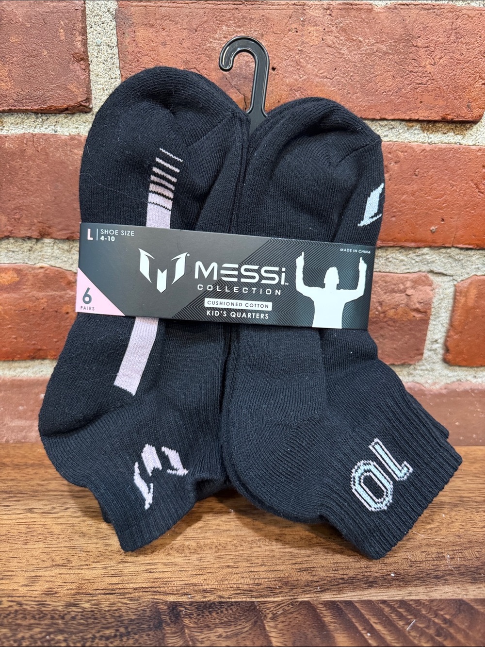 Lionel Messi kids quarter length socks Just in time for FIFA World Cup matches.